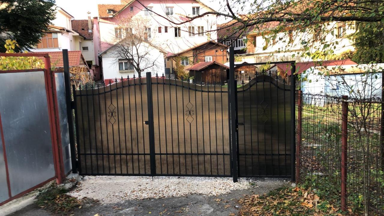 Stayplay Center Theater Apartment Brasov