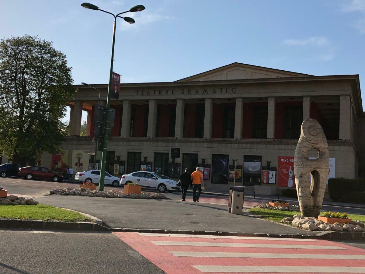Stayplay Center Theater Appartamento Braşov